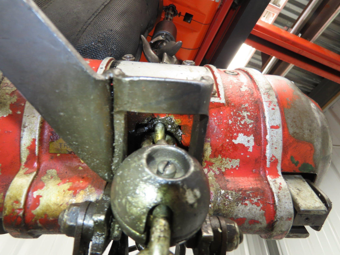 Aro 7700D 1/2 Ton 1000 LB Pneumatic Air Chain Hoist 14' Lift 7'8" Pull Chain