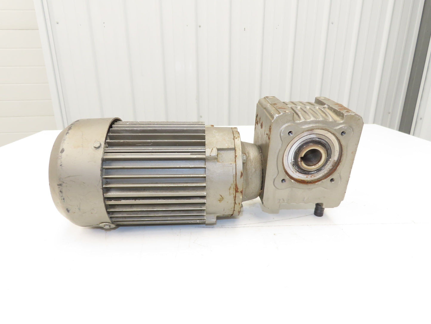 Schubert 4DF71B-4 Gearmotor 39:1 Ratio 40rpm 1/2Hp 230/460V Hollow Shaft