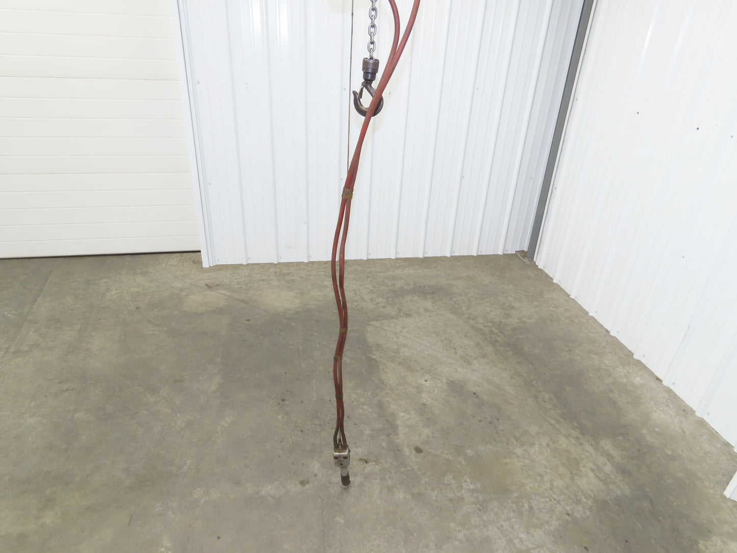 Aro 7718CT 1/4 Ton 500 LB Pneumatic Air Chain Hoist 11' Lift 6' Pendant