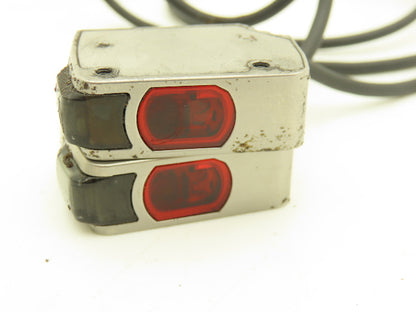 Keyence LR-ZB250AP CMOS Laser Sensor 10-30VDC  Lot of 2