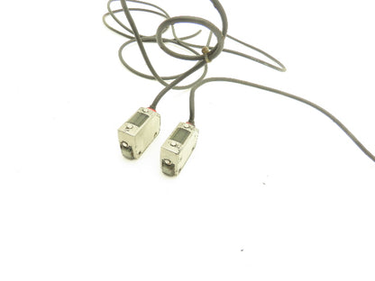 Keyence LR-ZB250AP CMOS Laser Sensor 10-30VDC  Lot of 2