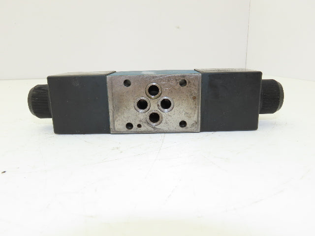 Rexroth 4WE6J60/EW110N9K4 Hydraulic Directional Valve Dual  Solenoid 110V