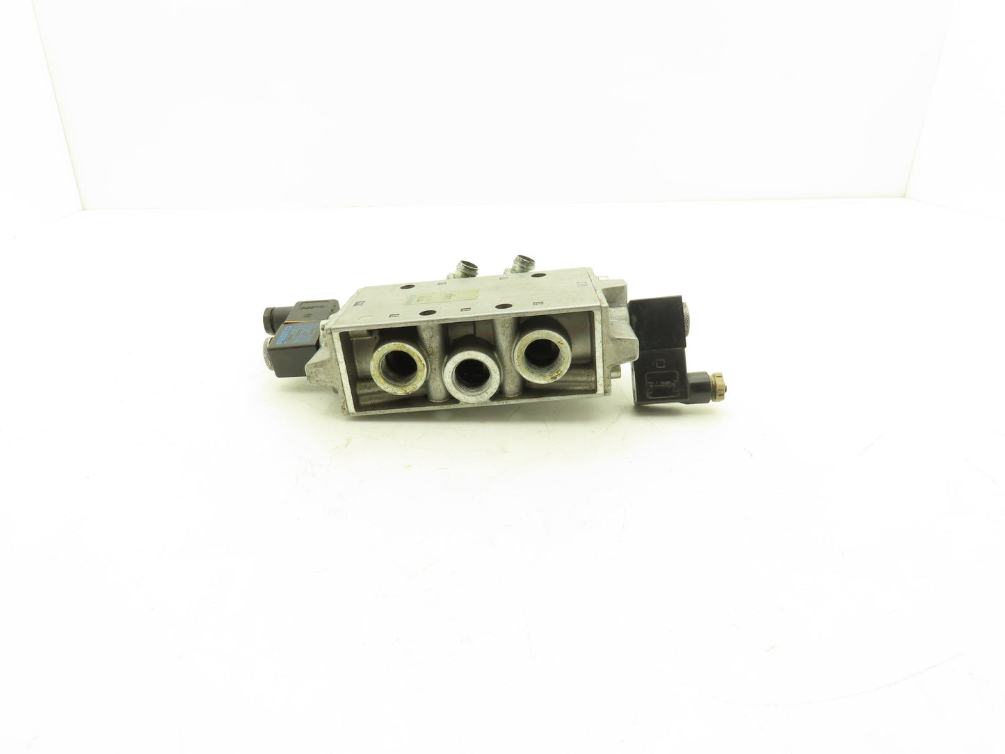 Festo JMFH-5-1/2 10166 Pneumatic Control Valve 5 Way 120 PSI 3/4"NPT 110V
