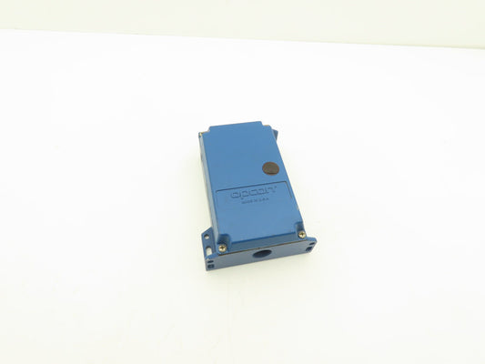 Opcon 104636 Photoelectric Control Unit 115VAC 13VA 50-60HZ
