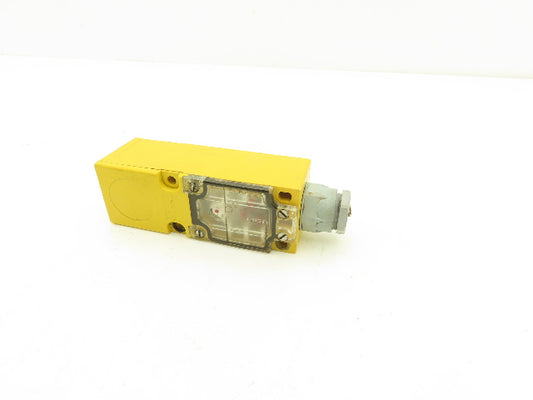 Turck MP-10H-VP4X Proximity Switch Inductive 10-65VDC