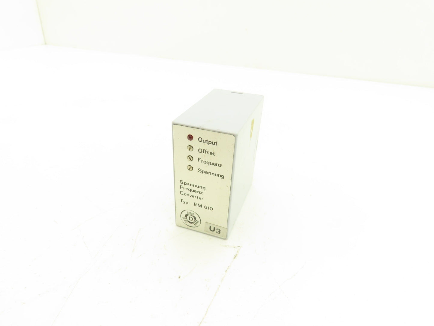 Daetwyler EM 610 Frequency Converter Voltage Relay