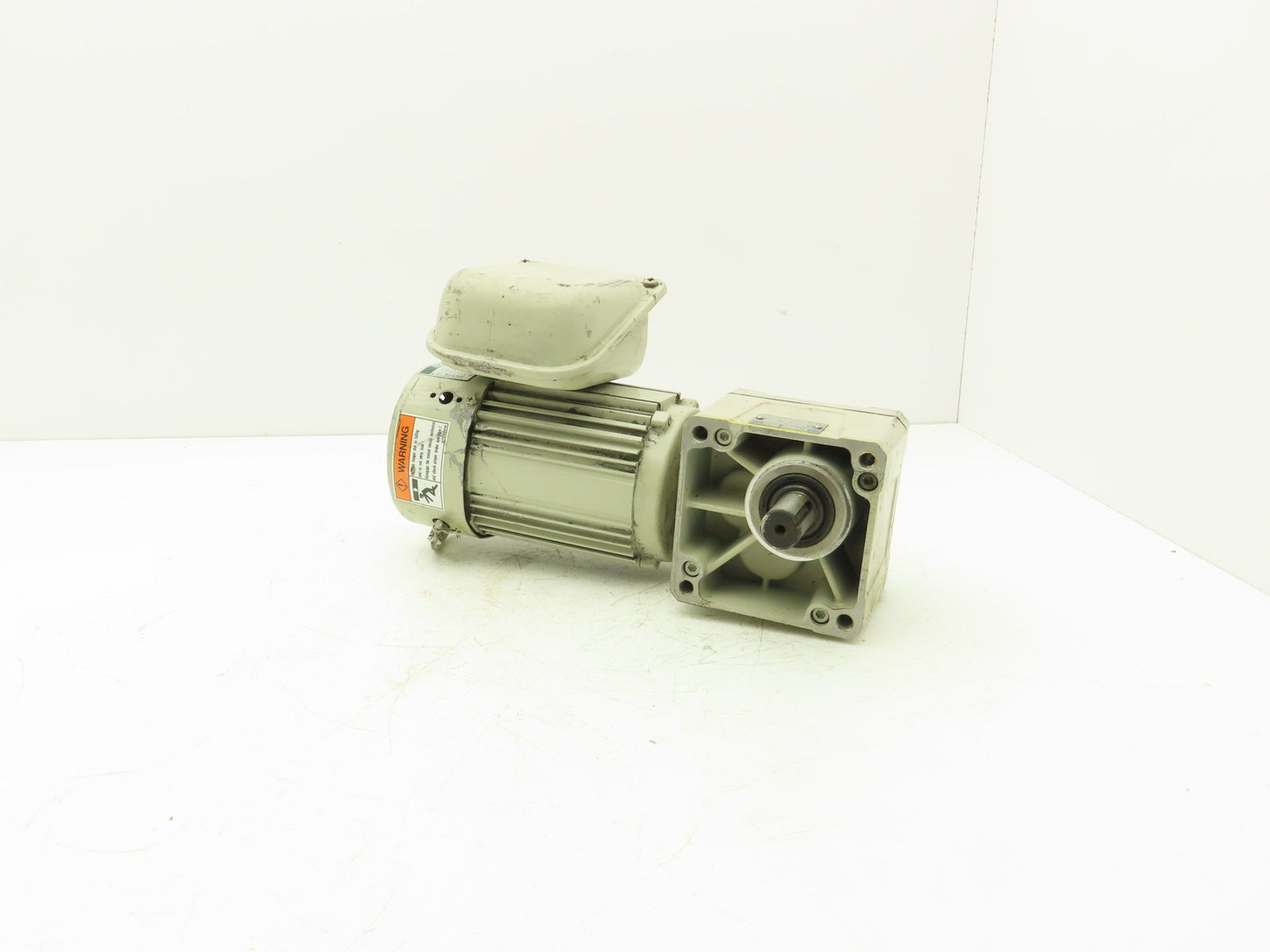 Sumitomo TC-F/FB-02A Gearmotor 10:1 Ratio 171rpm 1/4Hp 208V RH