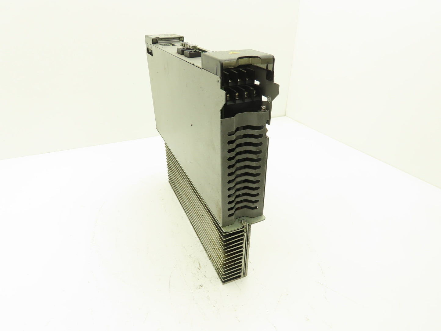 Okuma MIV02-1-B1 AC Servo Drive Module U:1.2 1006-2212