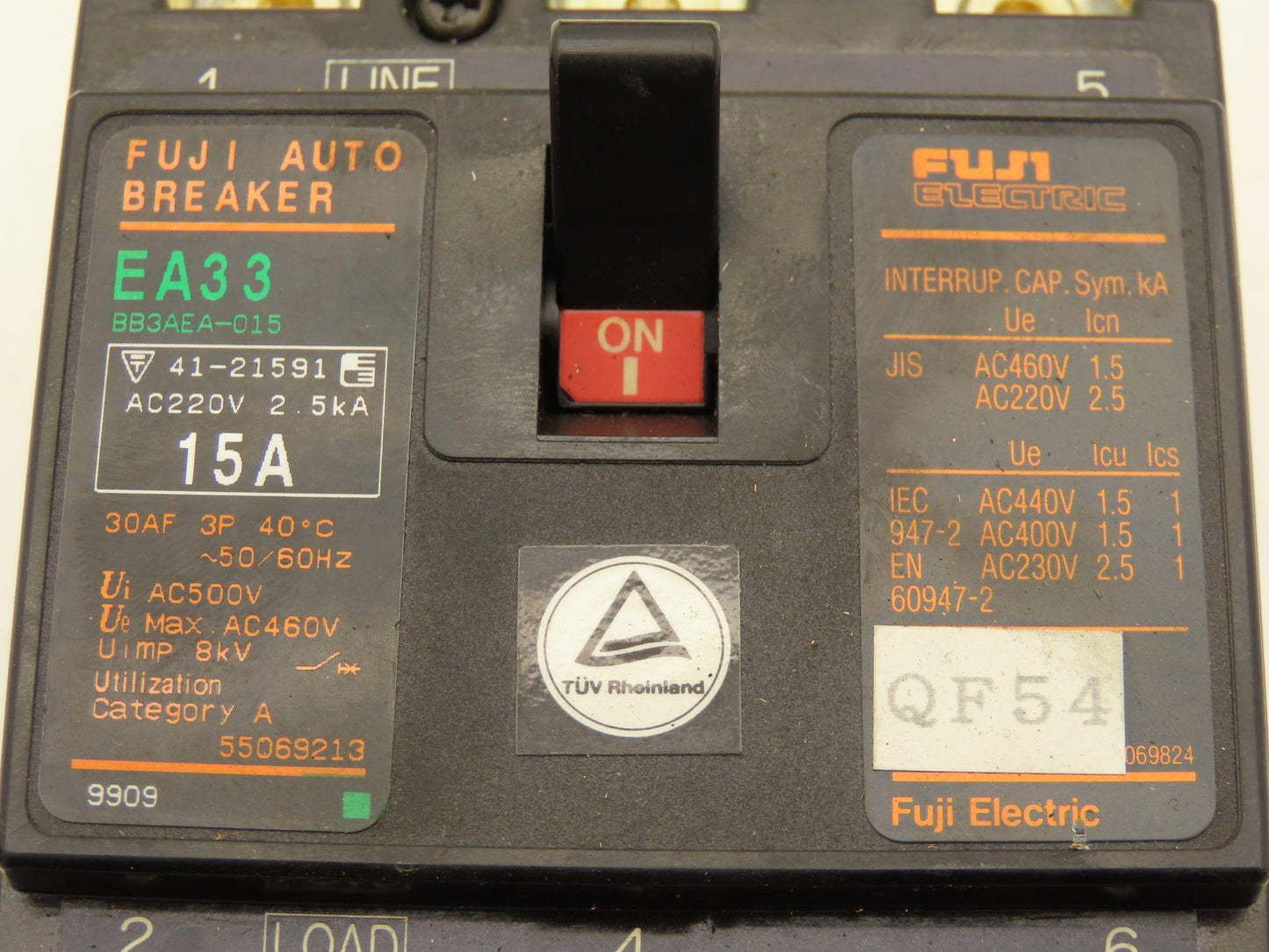 Fuji EA33 Circuit Breaker 15A 460VAC 3-Pole Lot of 4