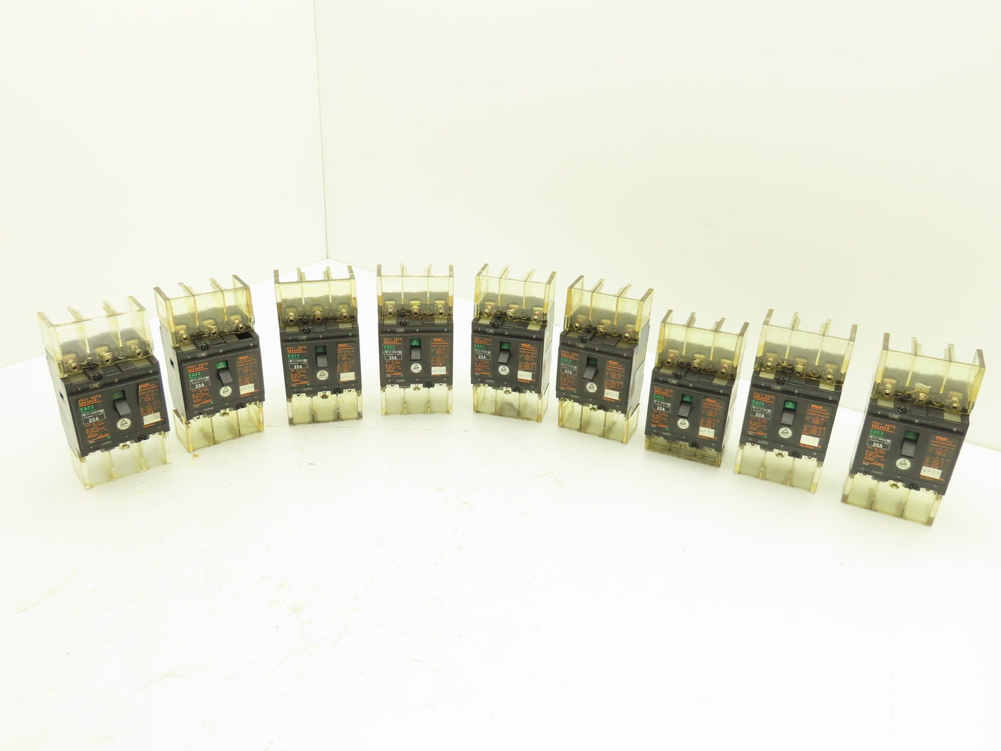 Fuji EA33 Circuit Breaker 20A 460VAC 3-Pole Lot of 9