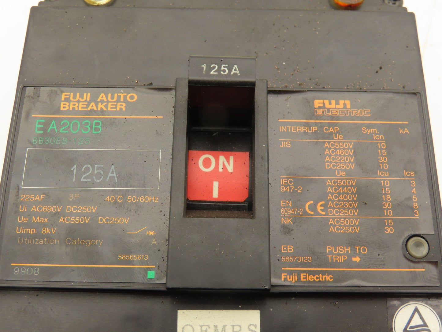 Fuji EA203B Circuit Breaker 150A 125A 550VAC 3-Pole Mixed Lot of 5