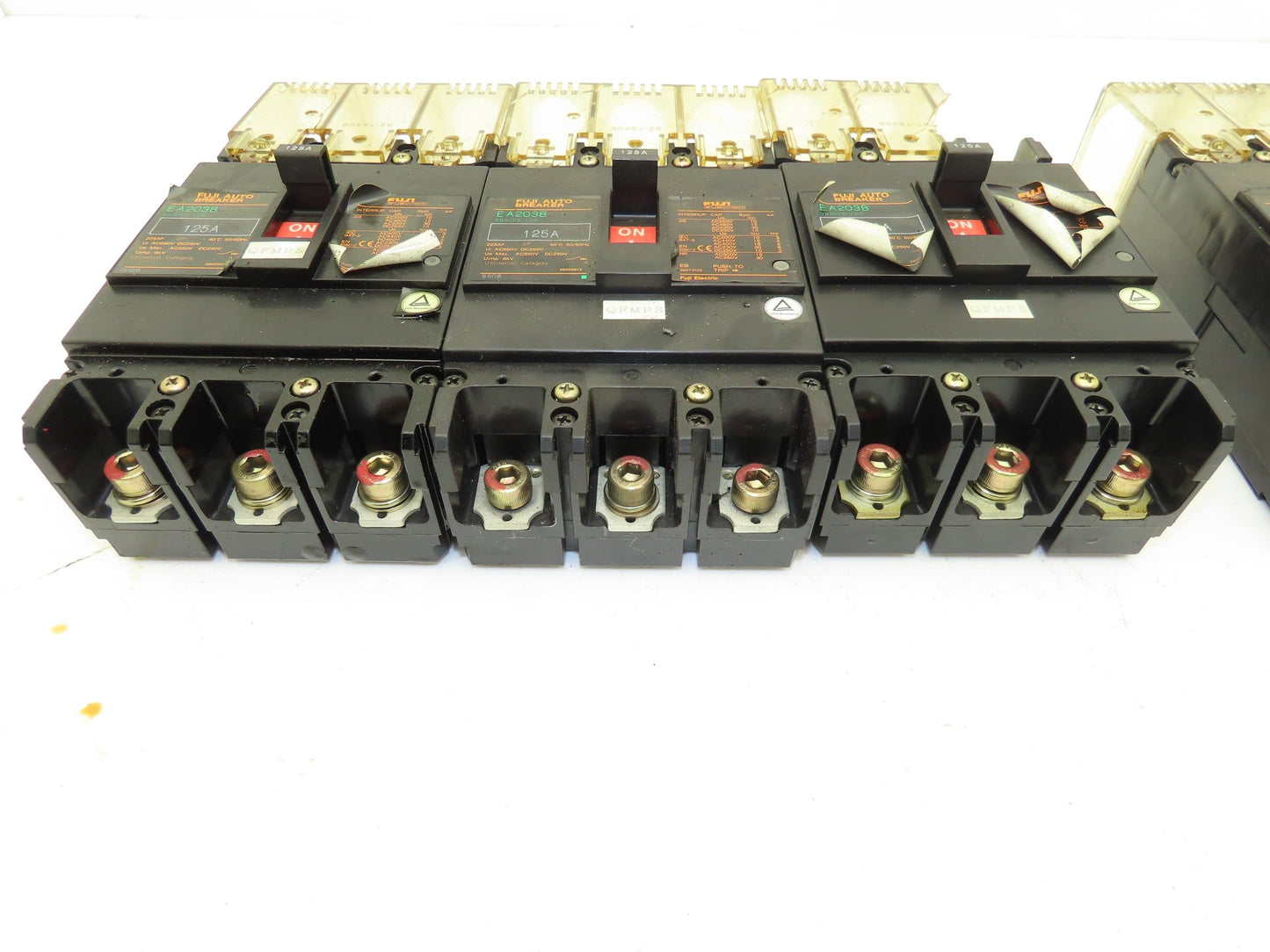 Fuji EA203B Circuit Breaker 150A 125A 550VAC 3-Pole Mixed Lot of 5