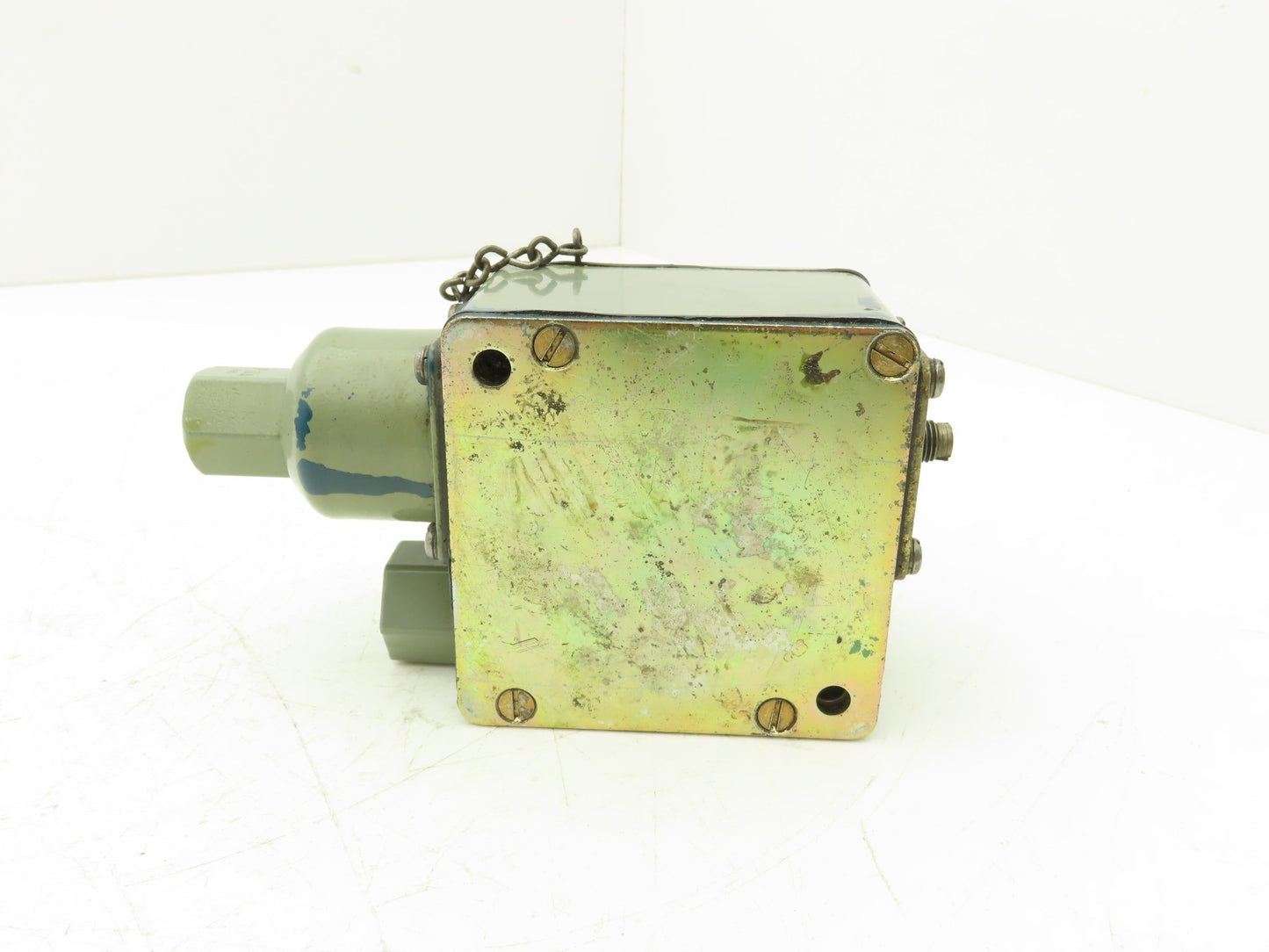 Allen Bradley 836T-T253J Pressure Control Switch 12-150 PSI 600V Ser A