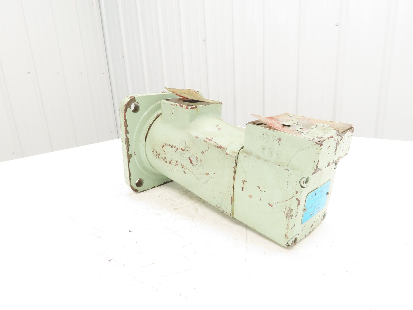 KPM Kawasaki B38-4L5FLTT Hydraulic Triple Screw Pump 34.9cm³ 32mm Shaft 4-Bolt