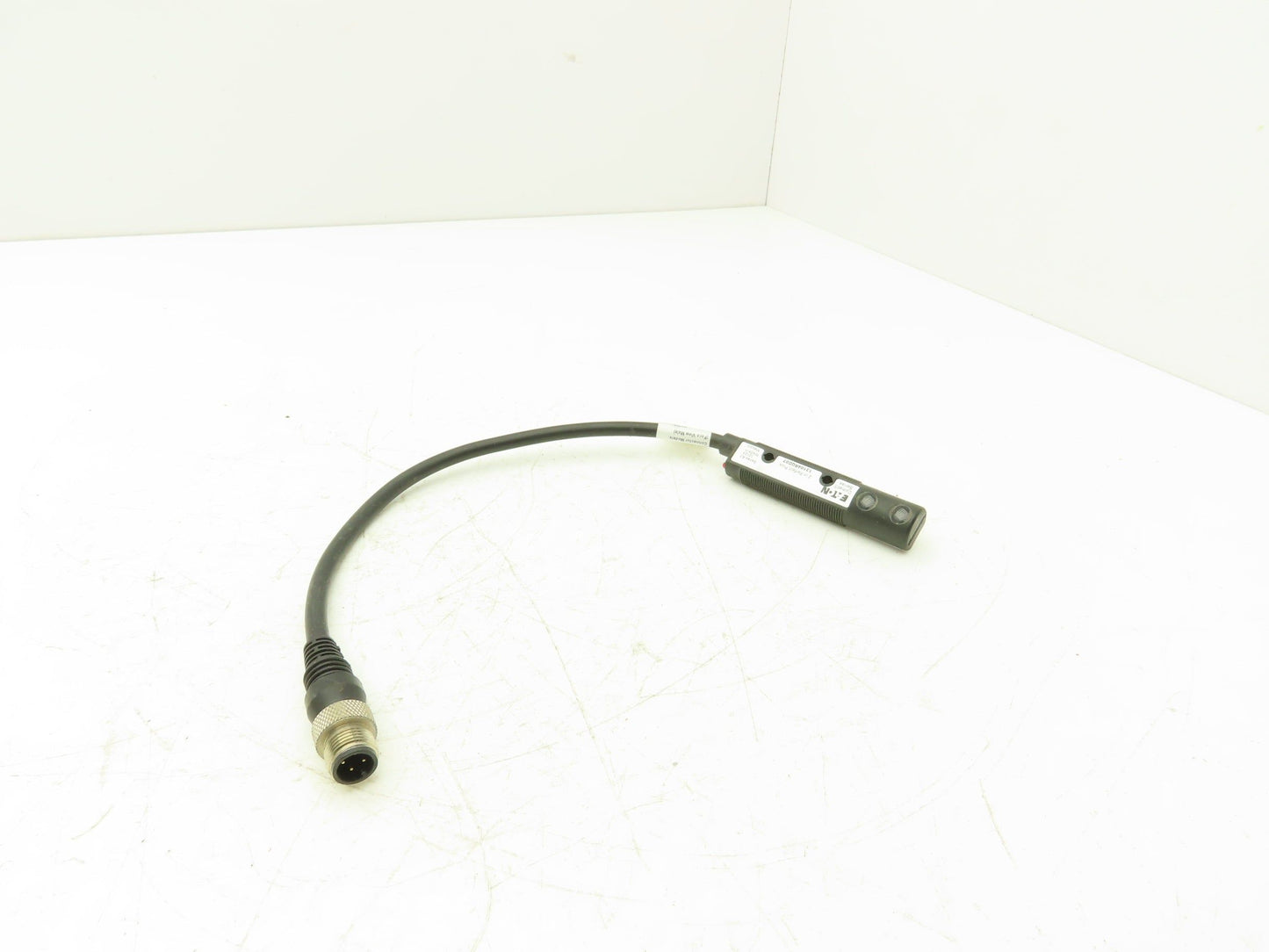 Cutler-Hammer 13104RQD07 Reflective Photoelectric Sensor Series A3 18mm