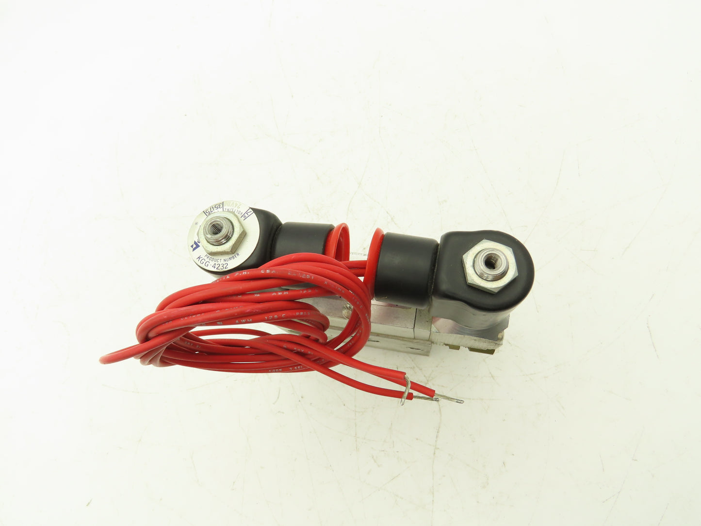 Versa KGG-4232 Pneumatic Air Solenoid Valve Manifold Assembly 24VDC 35-175 psi
