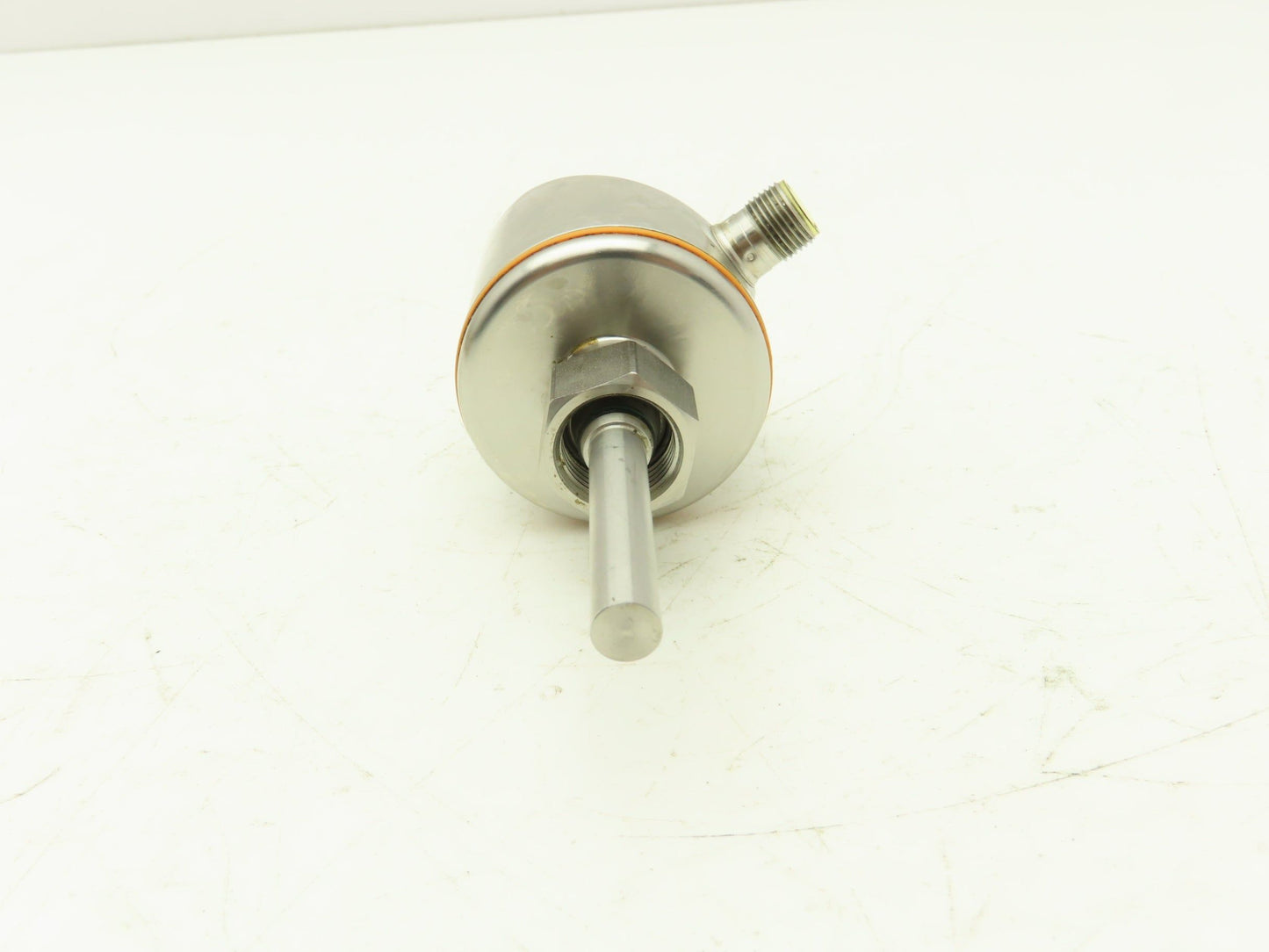 Ifm SI5010 SID10ADBFPKG/US Efector Flow Monitor 24VDC