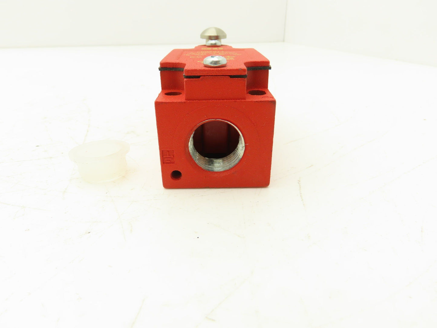 Omron STI ER4017 Emergency Cable Pull Safety Switch 500V/1A 250V/2A 100V/5A