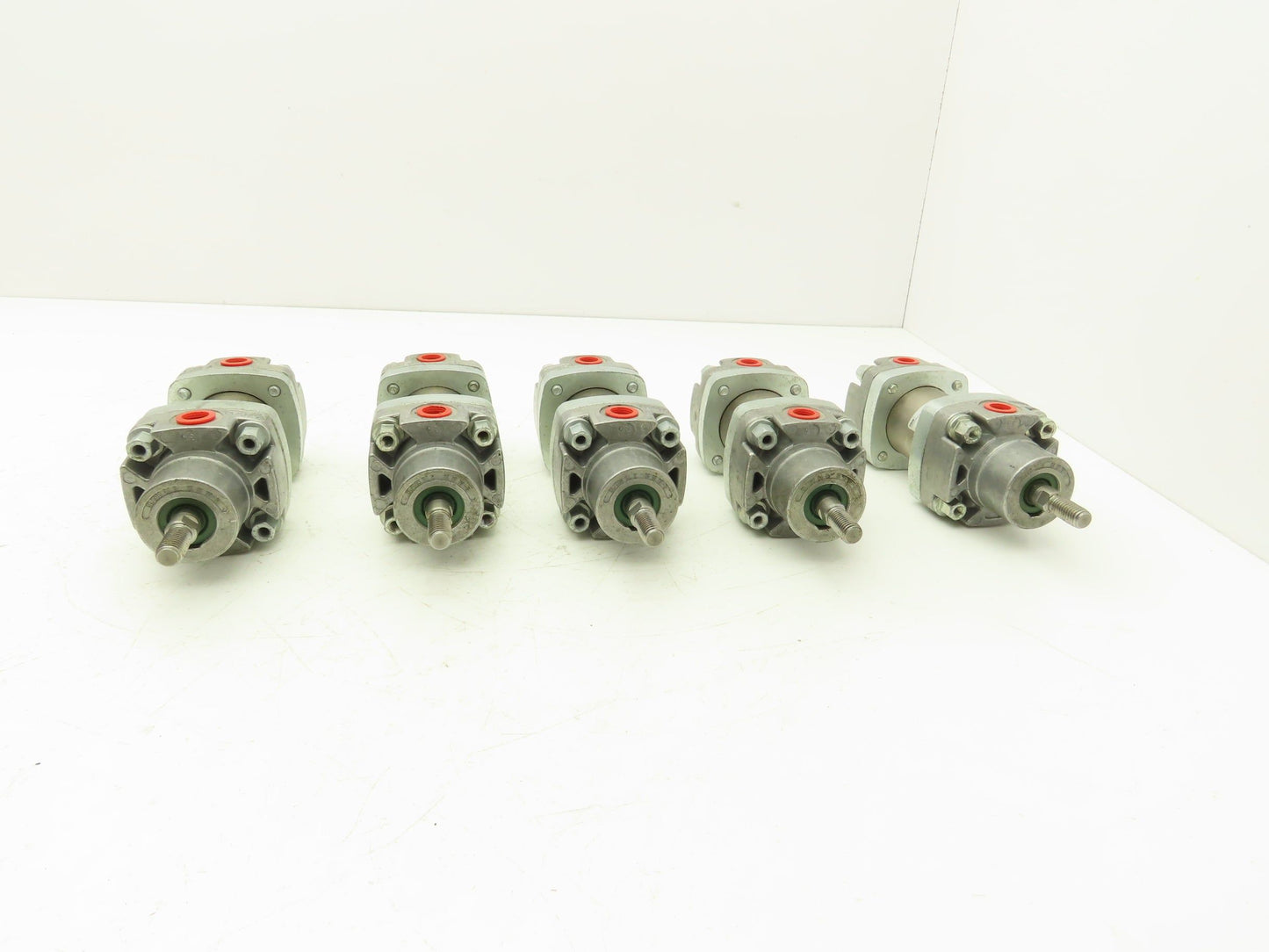 Norgren I/32201500 Pneumatic Air Cylinder 40mm Bore 50mm Stroke 145psi Lot of 5
