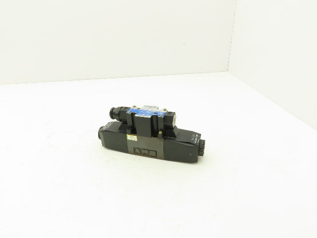 Tokimec Vickers DG4V-3-2C-M-P7-H-7-50 Hydraulic Directional Solenoid Valve 24V