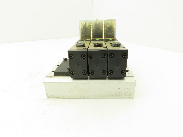 CKD 4KA310-LS-A Pneumatic Solenoid Valve Manifold Assembly 24VDC 3/8" NPT