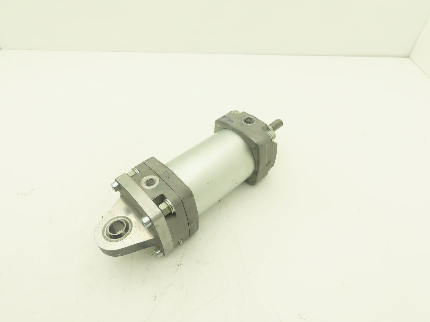 Joyner DUDJS-81-80/125 Pneumatic Air Cylinder 80mm Bore 125mm Stroke Double Act