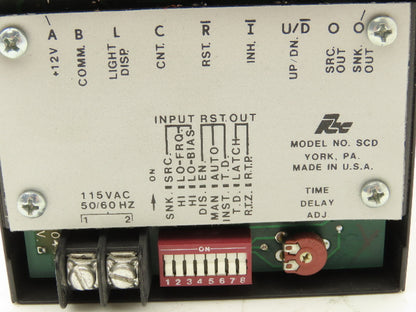 Red Lion SCD00600 Digital Counter Preset 115VAC 1/4 DIN 6 Character