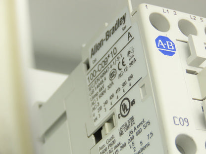 Allen Bradley 103H-NX1D Motor Starter Enclosure Electrical Disconnect