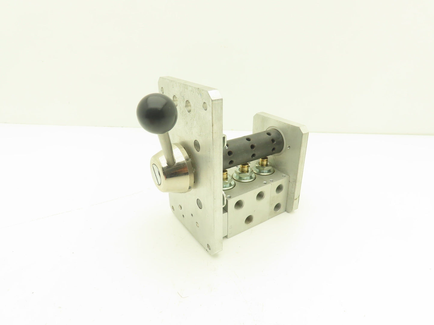 Hekomatic SV-61/11-1 Pneumatic Customizable Air Selector Switch Lever Activated