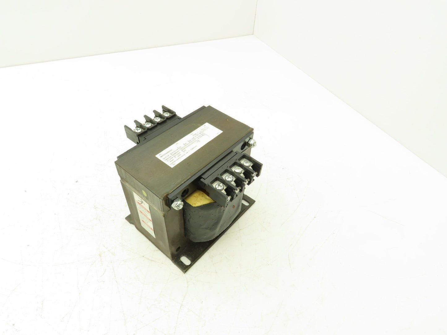 Square D 9070T500D20 Power Transformer 500VA 1Ph HV 208/230/460 LV 115 Class 180