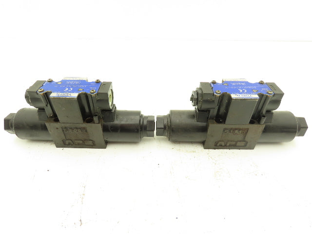 Yuken S-DSG-01-3C4-D24-70 Hydraulic Directional Solenoid Valve 24VDC  Lot of 2