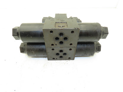 Yuken S-DSG-01-3C4-D24-70 Hydraulic Directional Solenoid Valve 24VDC  Lot of 2