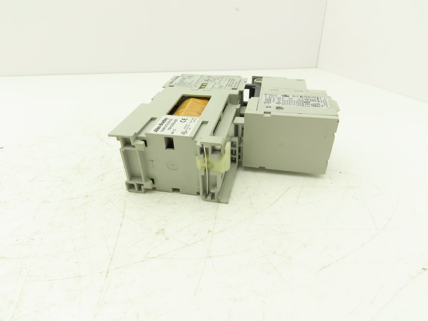 Allen Bradley 100-C23DJ300 Contactor Motor Starter Overload Relay Heater 15Hp