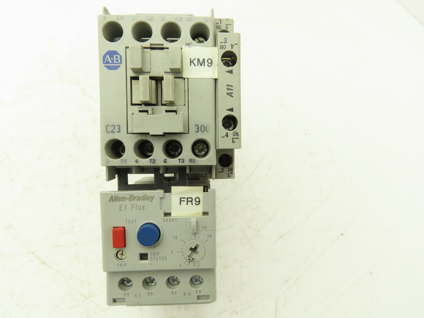 Allen Bradley 100-C23DJ300 Contactor Motor Starter Overload Relay Heater 15Hp