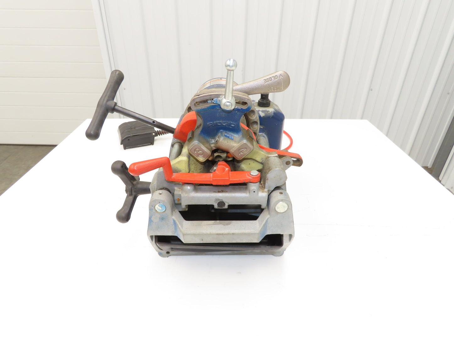 Ridgid 1210 Oil-less Pipe Threader Mobile Die Head Dies 1/2" to 1" Reamer Cutter