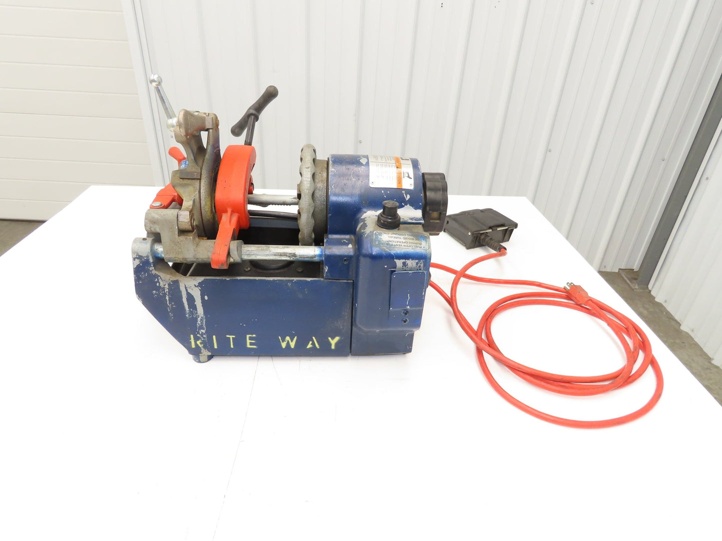 Ridgid 1210 Oil-less Pipe Threader Mobile Die Head Dies 1/2" to 1" Reamer Cutter