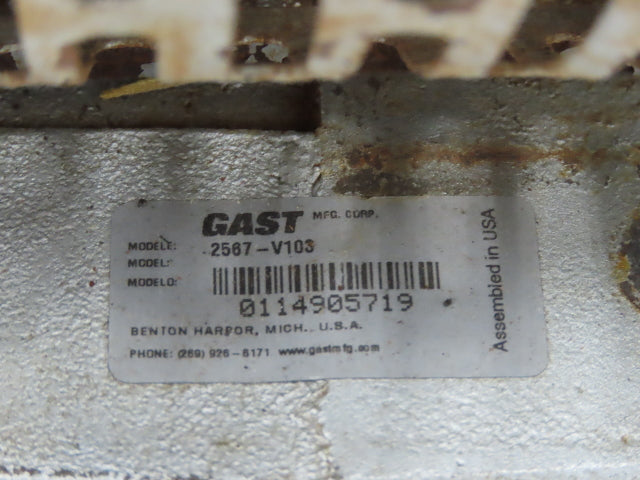 Gast 2567-V103 Vacuum Pump 21cfm 15psi 1.5Hp 230/460V 3PH 3/4"npt