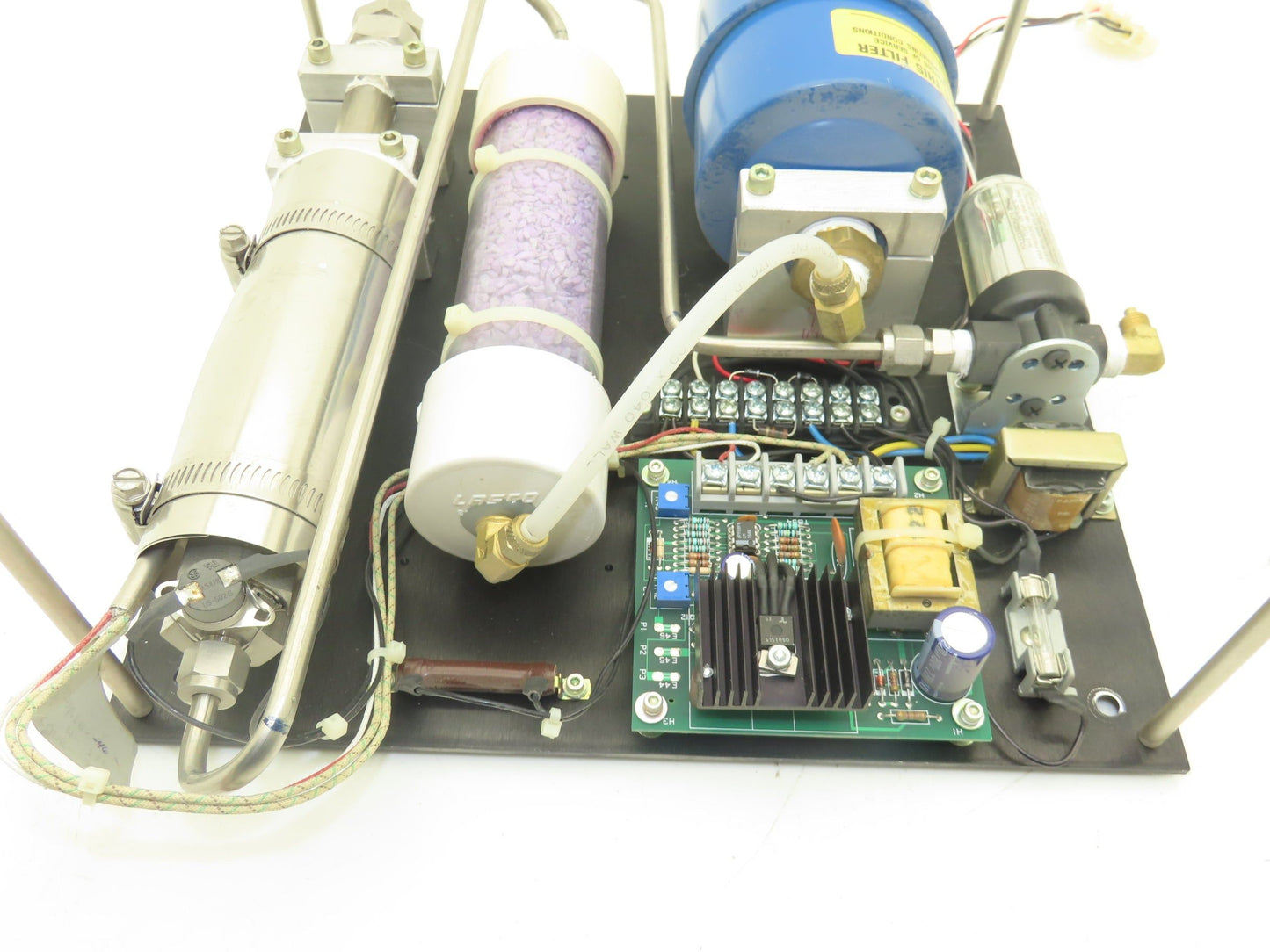 Laser Machining 18/18-371H Pneumatic Air Filtration/Purification System Watlow