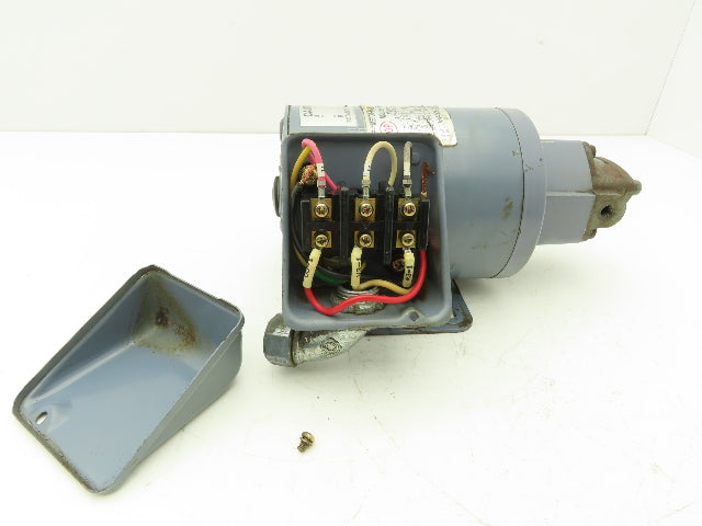 Nippon TOP-1ME100-11MA-U Trochoid Oil Pump Gerotor Type 0.1kw 220V 3Ph