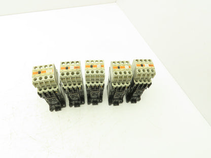 Fuji Electric SZ-A40 | SC-0/G Motor Starter 5Hp 600V 3Ph Coil 24VDC Lot of 5