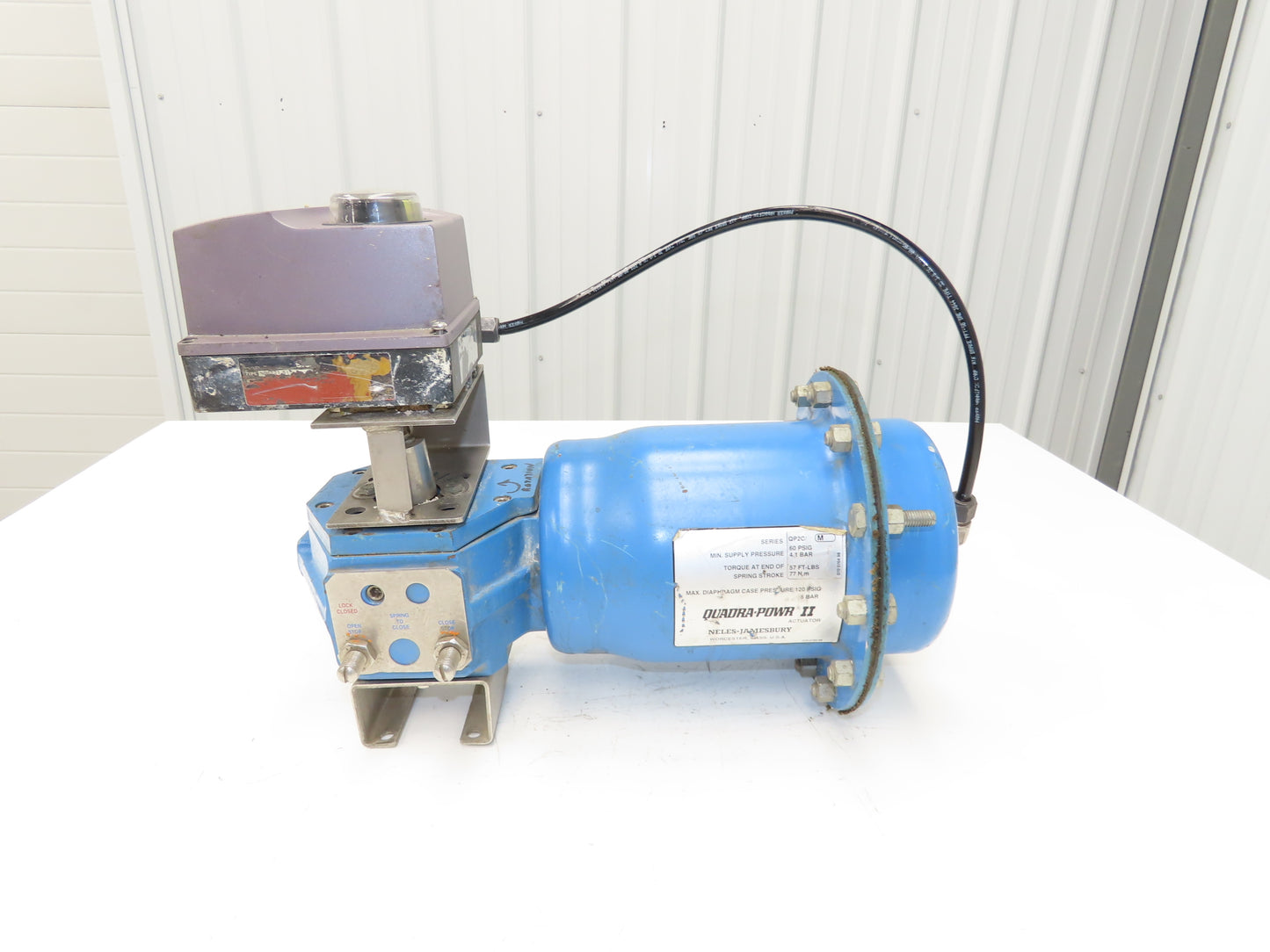 Jamesbury Quadra-Power II QP2C/M Pneumatic Valve Actuator w/Metso Positioner