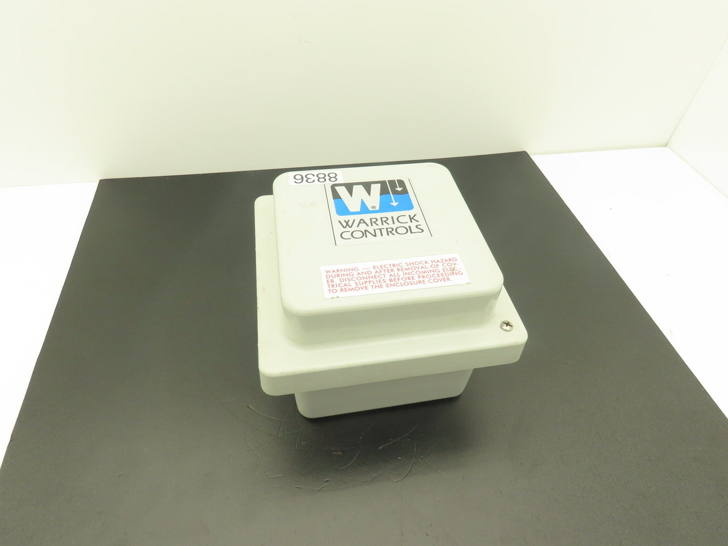 Warrick Controls DFC1C4 Dual Function Control 50K Direct 120vac 6"x6" Enclosure