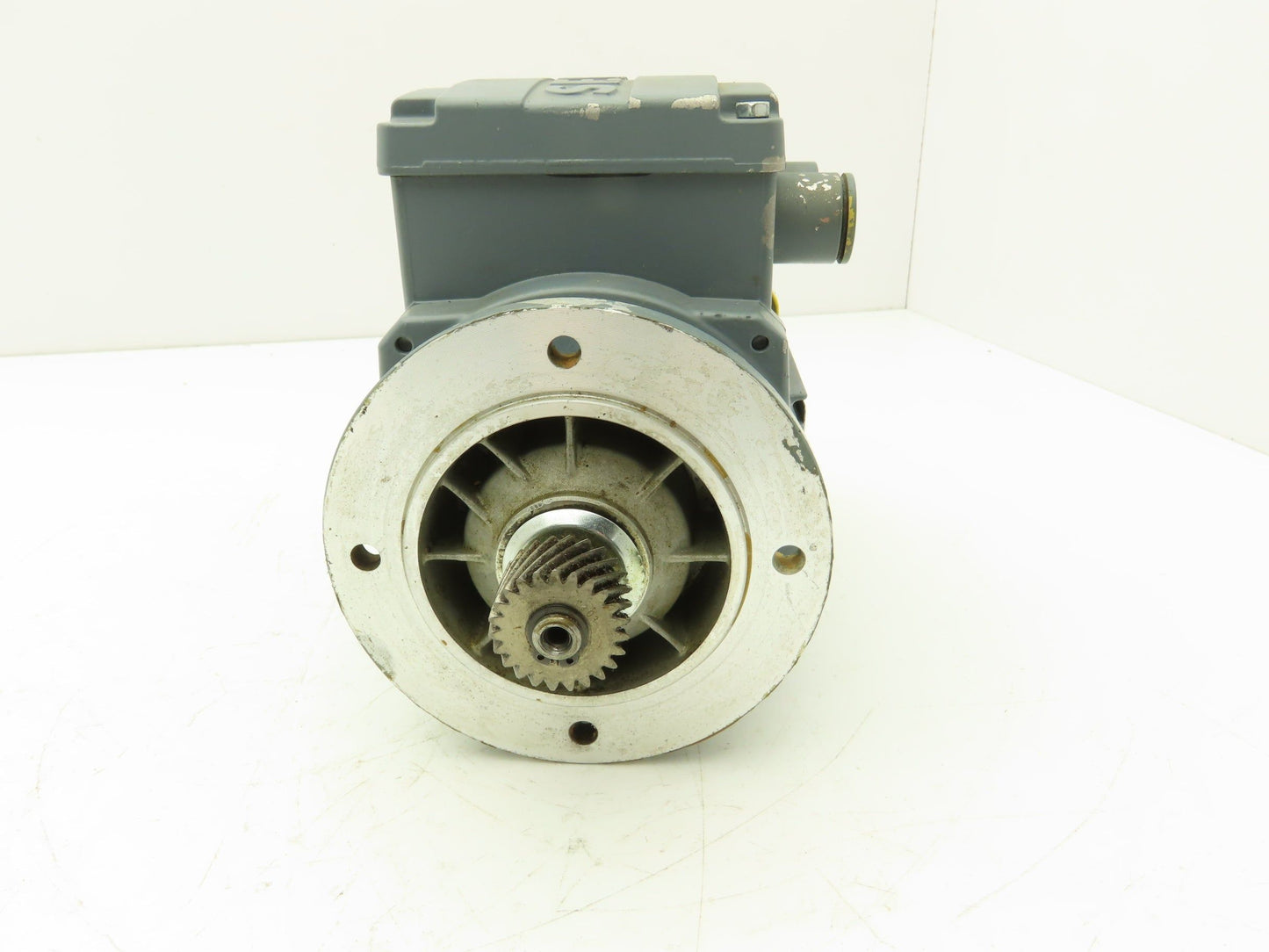 Sew Eurodrive SAF37 DR63L4 AC Motor 0.25kW 1600rpm 277/480V 3PH IEC 63