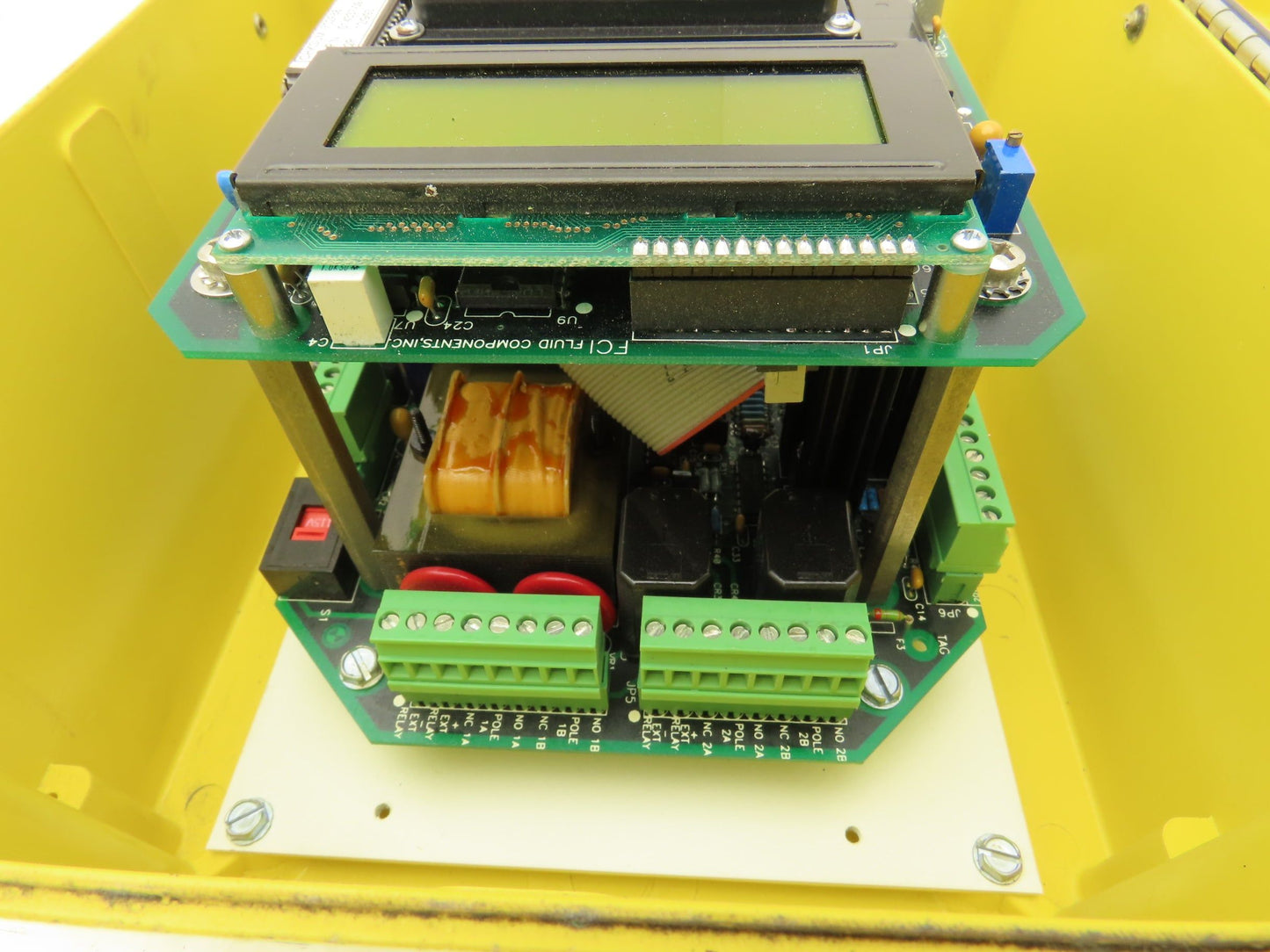 Fluid Components International GF90 Gas Flow Meter Controller