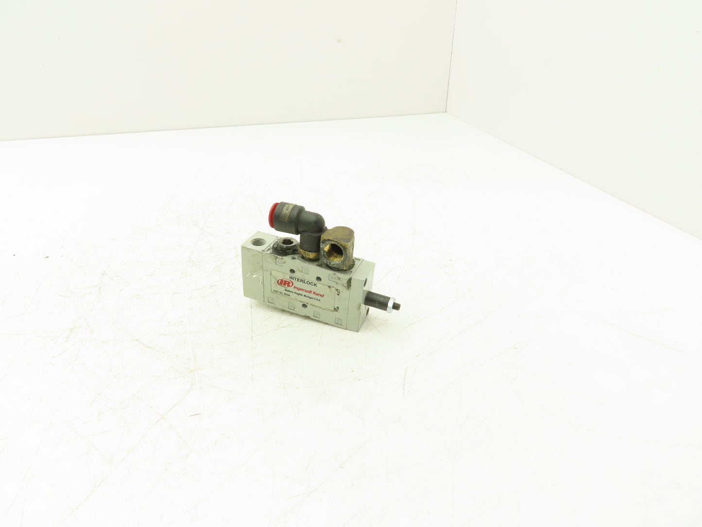 IR Ingersoll Rand Numatics 99064 Pneumatic Air Interlock Valve 1/8" 1/4" NPT