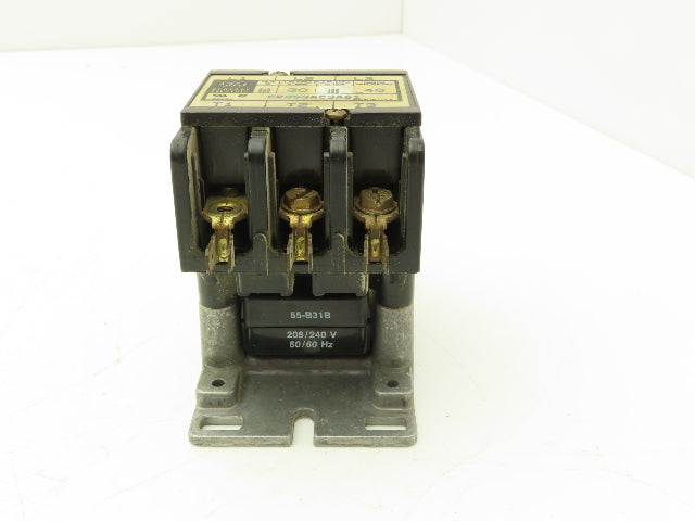 General Electric CR353AC3AB1 Contactor Motor Starter 600VAC 30A 3Ph Coil 240VAC