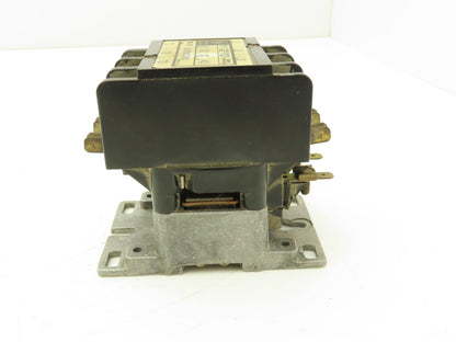 General Electric CR353AC3AB1 Contactor Motor Starter 600VAC 30A 3Ph Coil 240VAC