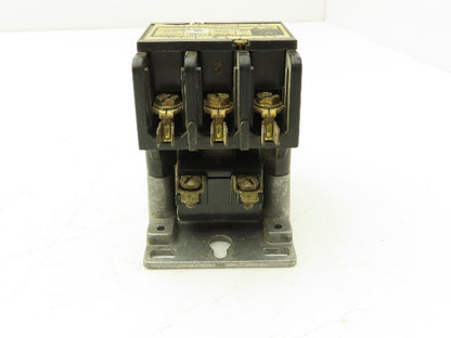 General Electric CR353AC3AB1 Contactor Motor Starter 600VAC 30A 3Ph Coil 240VAC