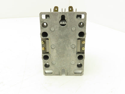 General Electric CR353AC3AB1 Contactor Motor Starter 600VAC 30A 3Ph Coil 240VAC