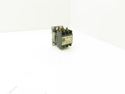 General Electric CR353AC3AB1 Contactor Motor Starter 600VAC 30A 3Ph Coil 240VAC